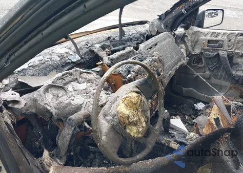 2011 Ford Focus S z USA, uszkodzony, nr VIN 1FAHP3EN4BW157931